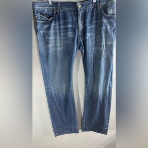 Updated!!! Robins jeans Size 42 Blue jewel/zip pocket vintage Distressed